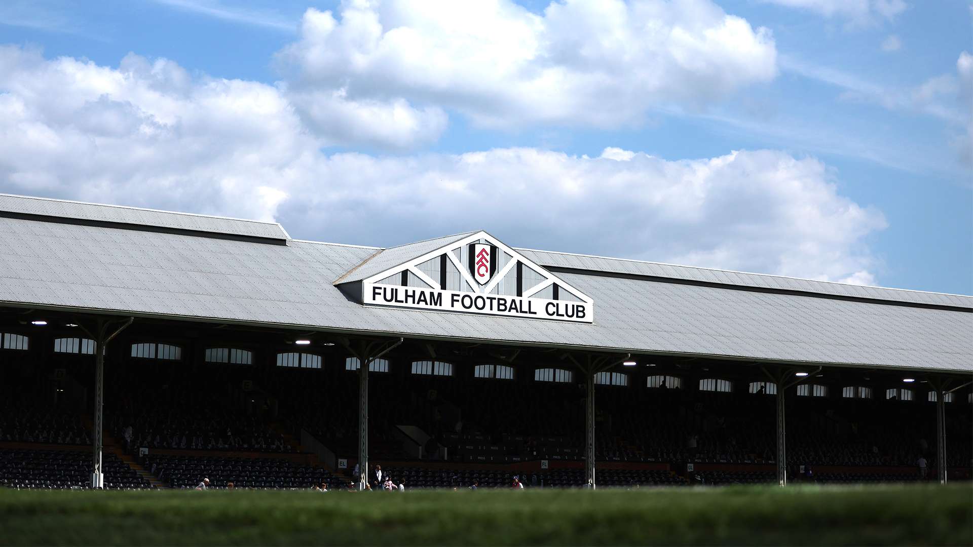 拉近了彼此 拉近了彼此