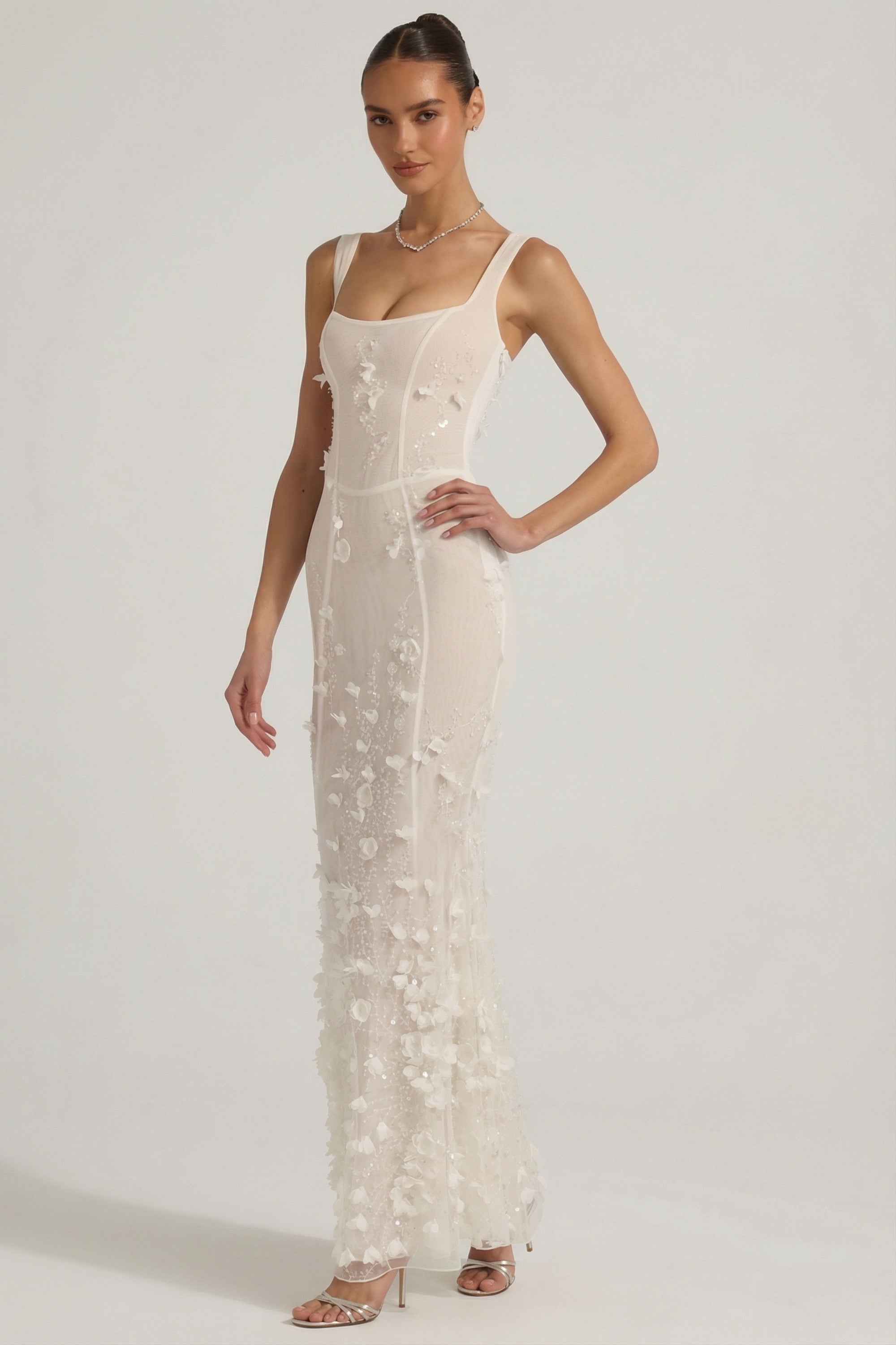 Embellished Appliqué Soft-Scoop Corset Gown in Snow