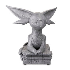 Espeon Pokémon Yard Statue