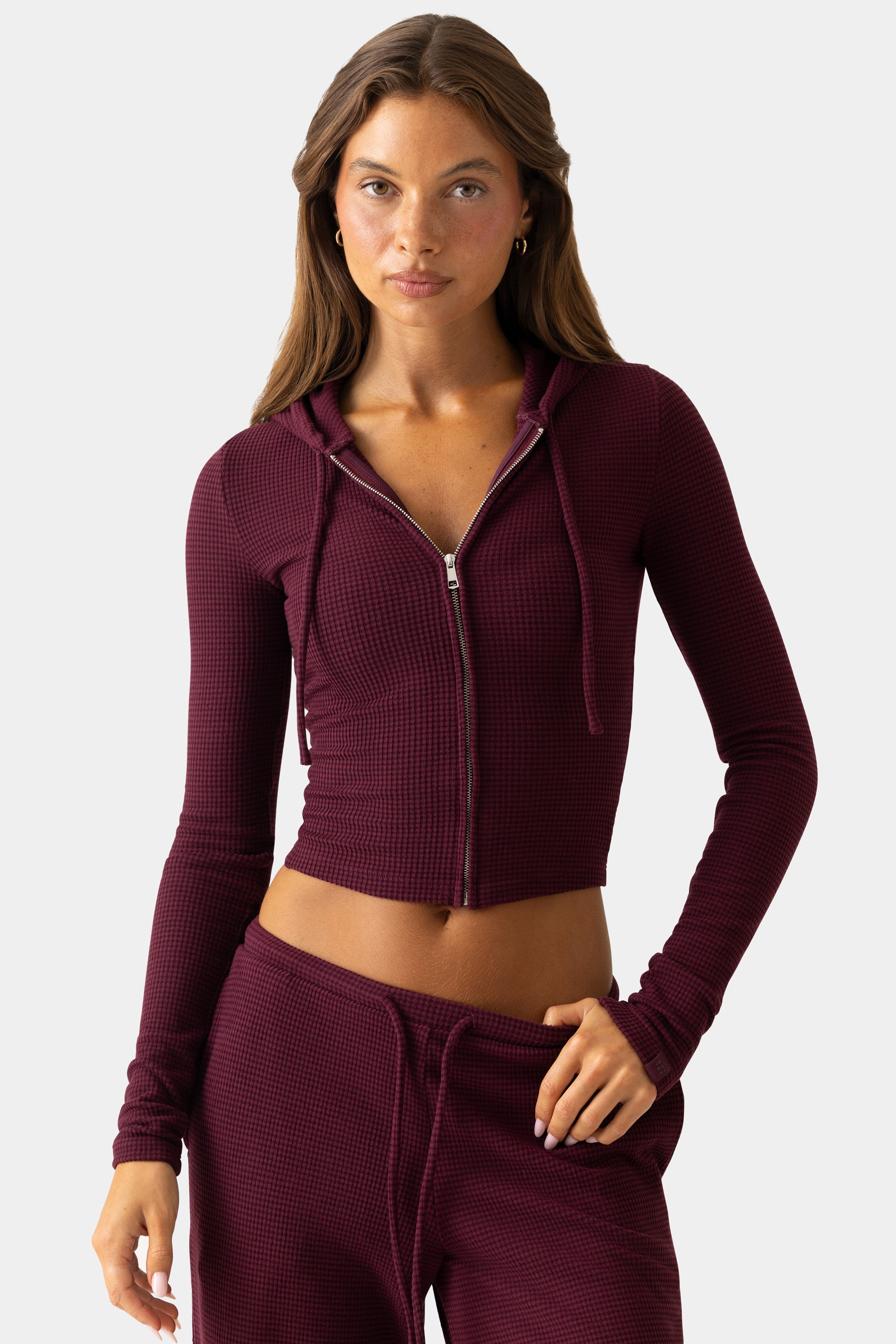 Ribbed Jersey Cropped Hoodie in Burgundy