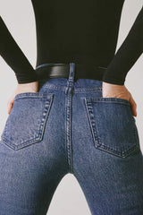 High-Rise Flared Jeans in Indigo Wash